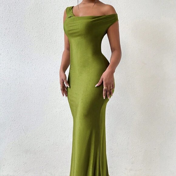 Olive Green Sexy Women's Draped Backless Split Thigh Dress - Picture 2 of 5